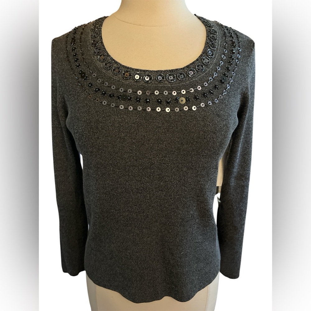 Jones New York Charcoal Pull Over Sweater w/Beads & Sequince Details Size Medium